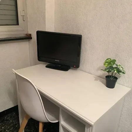 Erzelli's House By Smart-home, B Con 3 아파트